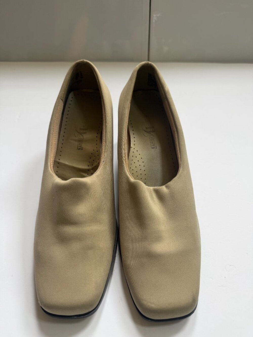 Highlights Beige Dress Pumps W 8